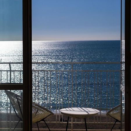 Cas' A Mare - Beachfront Luxury Suites Salerno Esterno foto